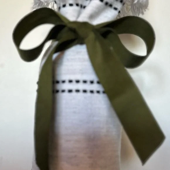 Wine Or Beverage Gift Bag - Picture 4 of 11